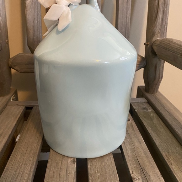 Rae Dunn Snow Day birdhouse - Picture 2 of 4